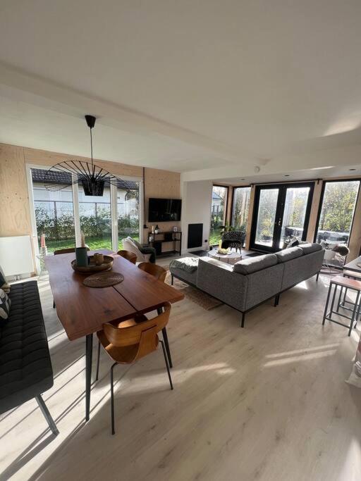 Moderne Bungalow Voor 6 Personen Julianadorp Extérieur photo